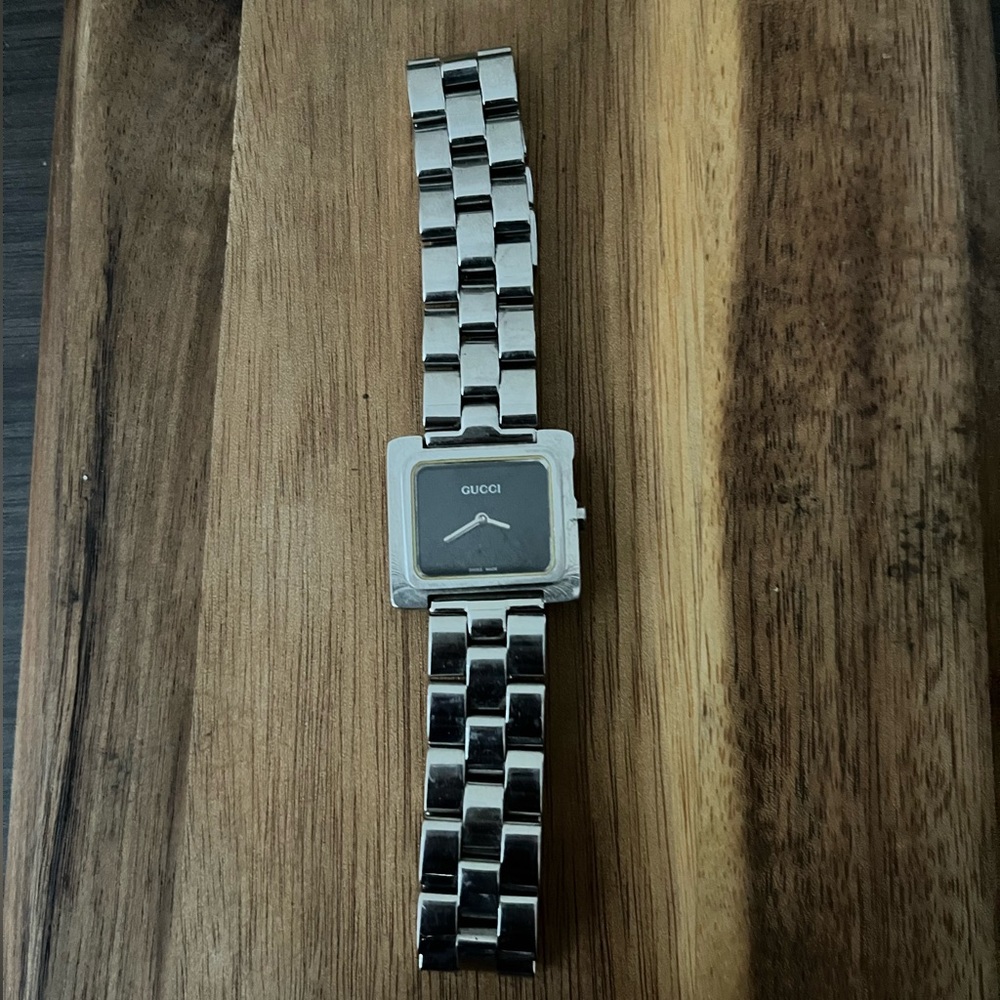 Vintage Silver Gucci Watch